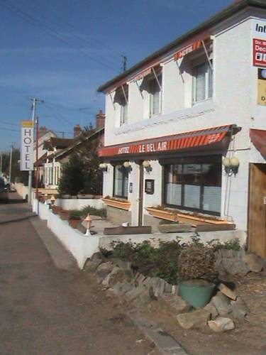 Le Bel Air - Decize : Hotel near Montambert