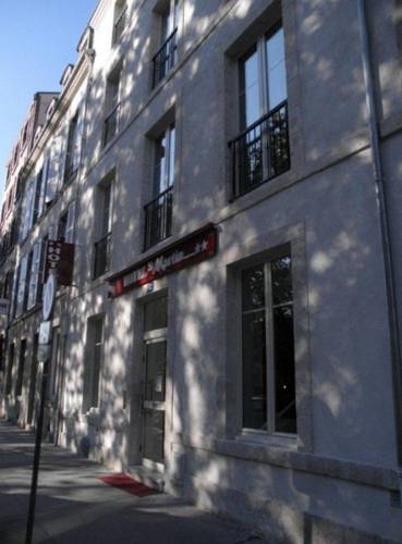 Hôtel Saint Martin : Hotel near Orléans