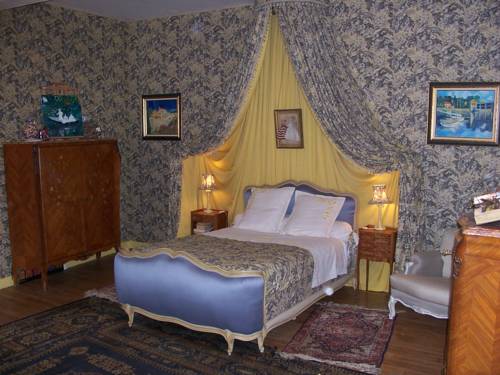 Le Jardin des Fables : Guest accommodation near Hartennes-et-Taux