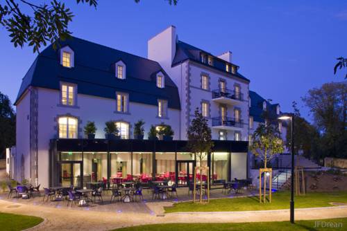 Le Domaine de Pont Aven Art Gallery Resort : Hotel near Plouray