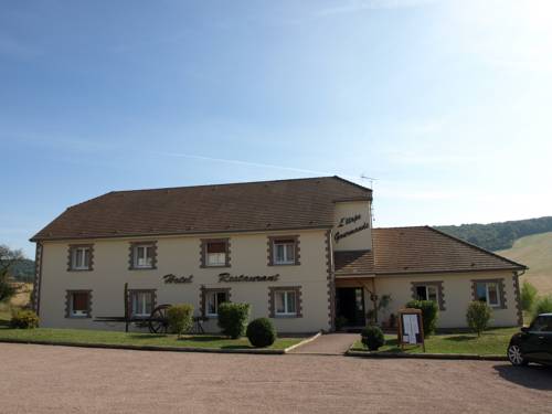 Logis Hotel l'Etape Gourmande : Hotel near Courtaoult