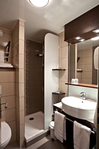 Logis Cottage Hotel : Hotel near Pierre-la-Treiche
