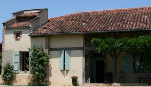 Le Lodge de la Madeleine : Bed and Breakfast near Castelsarrasin