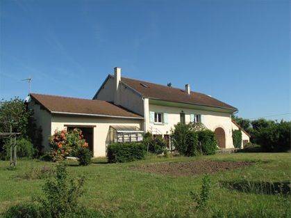 La Casa Colorada : Bed and Breakfast near Saint-Laurent-la-Roche