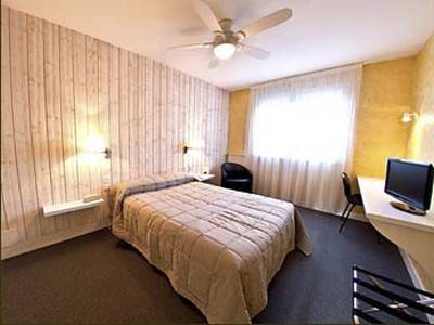 Hôtel du Sablar : Hotel near Aquitaine