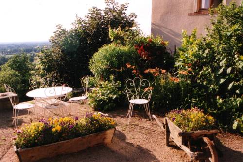 Chambres d'hôtes Le Presbytère : Bed and Breakfast near Cottance
