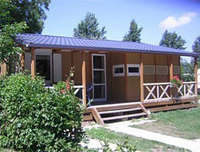 Camping Pommiers des Trois Pays : Guest accommodation near Ardres