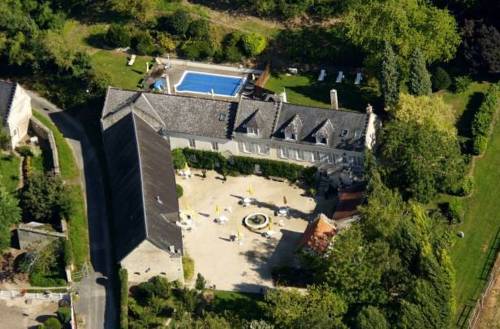 Domaine de Montaigu : Bed and Breakfast near Hartennes-et-Taux