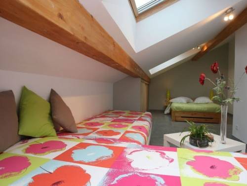 Chambres d'hôtes Les Coquelicots : Bed and Breakfast near Belleau