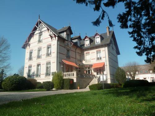 Domaine des Graviers : Hotel near Aube
