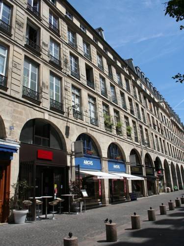 One Apartment In Paris : Hotel near Île-de-France