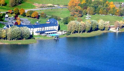 Hôtel Restaurant du Golf de l'Ailette : Hotel near Hartennes-et-Taux