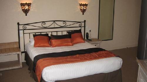 Brit Hotel Olympia : Hotel near Vignoux-sous-les-Aix