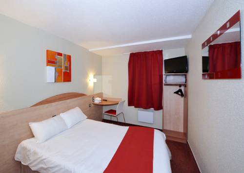 P'tit Dej-Hotel Ageris : Hotel near Lorges