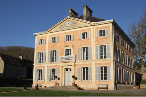 Château de la Pommeraye : Hotel near Le Plessis-Grimoult