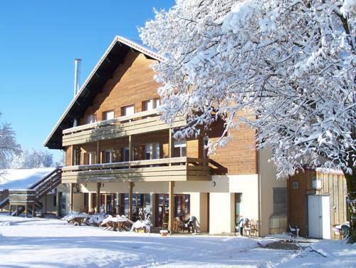 Chalet Les Crozats : Hotel near Cogna