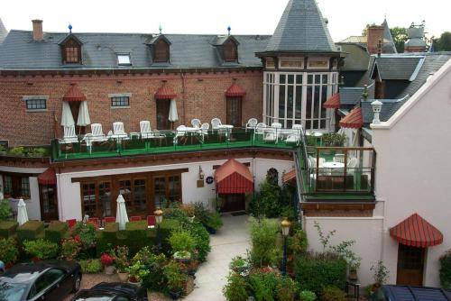 Chateau La Tour Du Roy : Hotel near Aisne