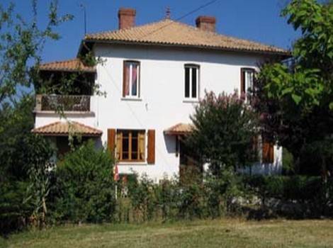 La Tuilerie : Bed and Breakfast near Garlin