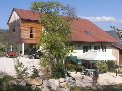 La Ferme De Cortanges : Guest accommodation near Pougny