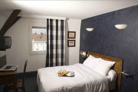 Hotel du Pot d'Etain : Hotel near Les Grandes-Loges