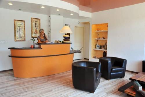 Hôtel Gambetta : Hotel near Saint-Laurent-la-Roche