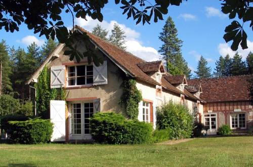 Chambres d'hôtes Le Moulin de Crouy : Bed and Breakfast near Muides-sur-Loire