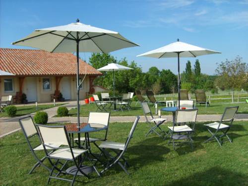 Rev'hotel : Hotel near Saint-Martin-l'Astier