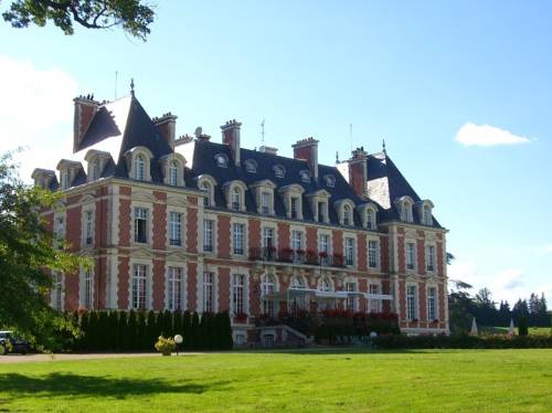 Chateau de la Cazine : Hotel near Mouhet