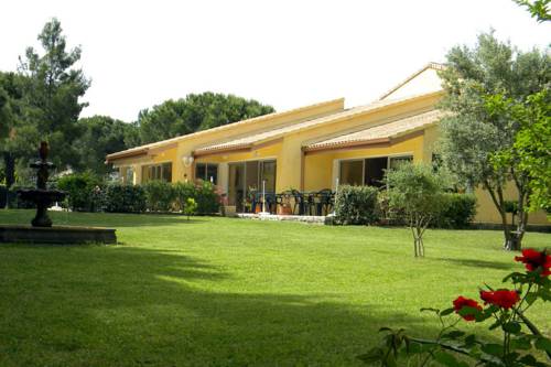 Le Mas De L'olivier : Hotel near Pont-Saint-Esprit