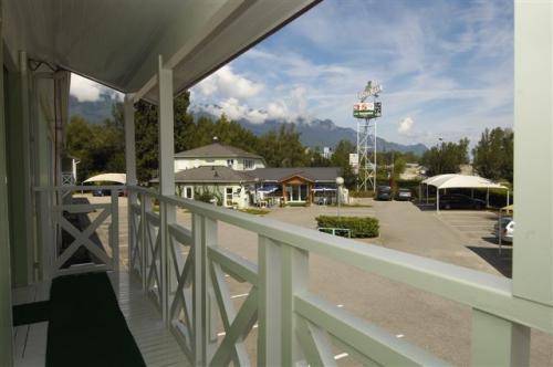 Fasthotel Chambéry : Motel near Meyrieux-Trouet