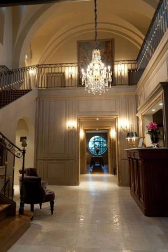 Hôtel Le Sauvage : Hotel near Renédale