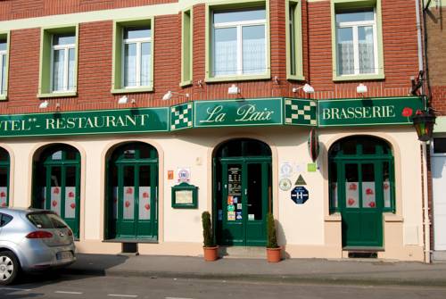 Hotel De La Paix : Hotel near Hyencourt-le-Grand