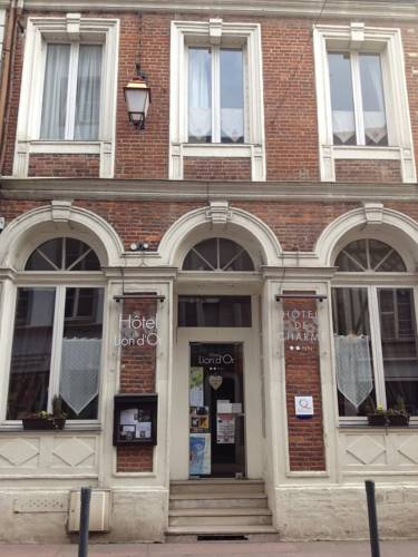 Hôtel Le Lion D'or : Hotel near Eure