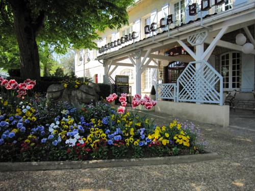 Hostellerie de la Bouriane : Hotel near Lot