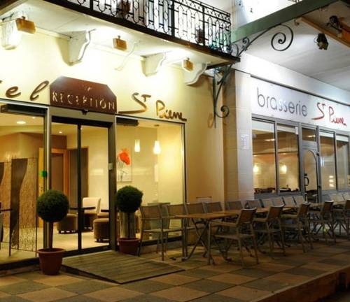 Hôtel-Restaurant Saint-Pierre : Hotel near Renédale