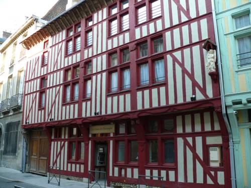 Hotel Comtes De Champagne : Hotel near Aube