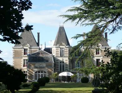 Le Chêne Vert : Bed and Breakfast near La Ferrière-de-Flée