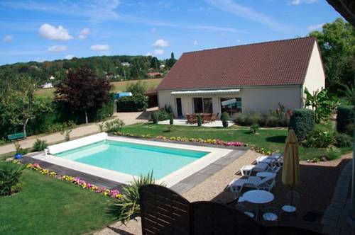La Girouardière : Bed and Breakfast near Mézeray