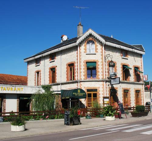 Hôtel Restaurant de l'Abbaye : Hotel near Lévigny