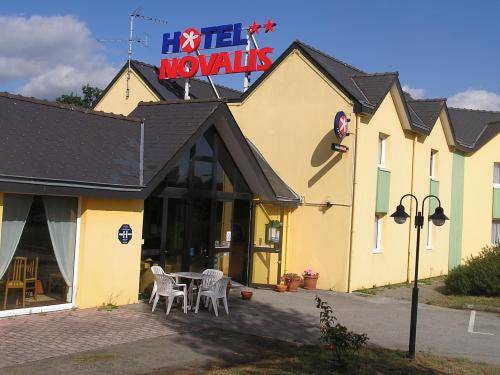 Inter-Hotel Novalis : Hotel near Plouray