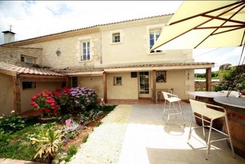 Oeno-Lodge : Bed and Breakfast near Rouffignac
