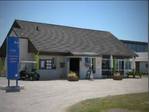 Camping des Etangs : Resort near Vignoux-sous-les-Aix