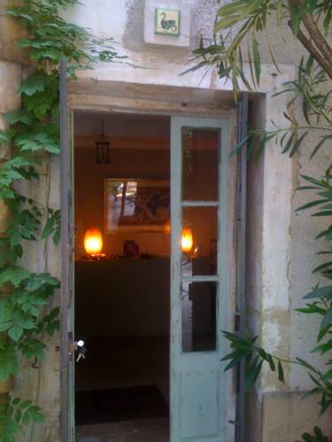 Maison d'Hôtes La Boca : Bed and Breakfast near Sauteyrargues