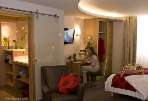 La Couronne à Wissembourg : Hotel near Crœttwiller