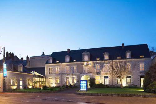 Escale Oceania Orléans : Hotel near Saint-Pryvé-Saint-Mesmin