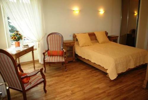 Chambre d'Hôtes Le Val Du Chapelain : Bed and Breakfast near Courtaoult