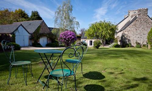 Les Chambres d'Hôtes du Cosquer : Bed and Breakfast near La Roche-Maurice