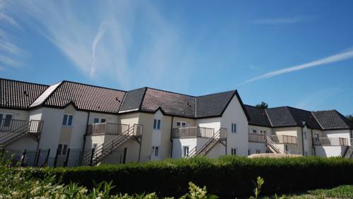 Holiday Suites Côte d'Opale Platier d'Oye : Apartment near Offekerque