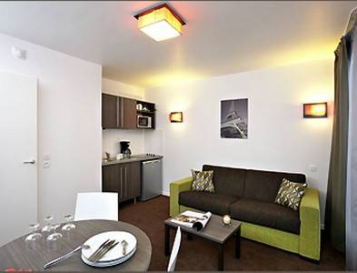 Adagio Access Paris Asnières : Residence near Clichy