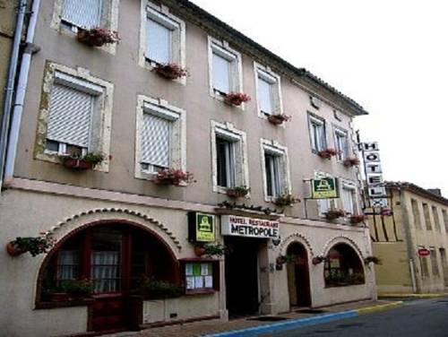 Logis Hôtel Restaurant Métropole : Hotel near Gers